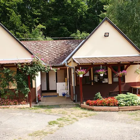 Szajki Tavak Kemping * Hosszúpereszteg